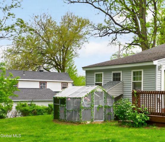 22 5th Street, Scotia, NY 12302