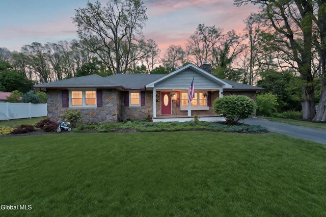 22 5th Street, Scotia, NY 12302