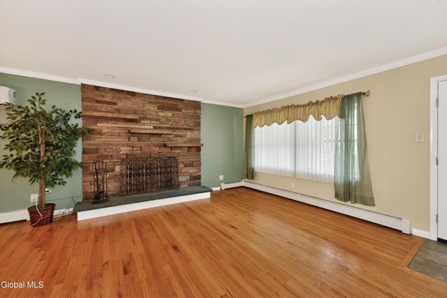 22 5th Street, Scotia, NY 12302