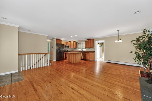 22 5th Street, Scotia, NY 12302