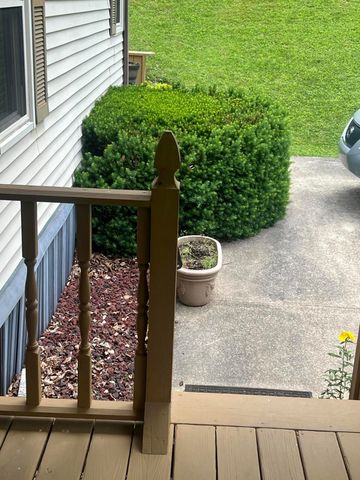 7515 South KY 32, Isonville, KY 41149