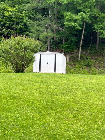 7515 South KY 32, Isonville, KY 41149
