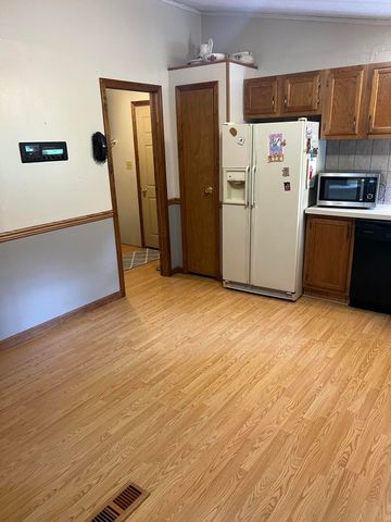 7515 South KY 32, Isonville, KY 41149