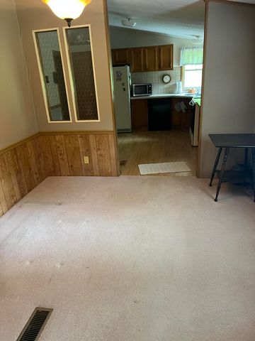7515 South KY 32, Isonville, KY 41149