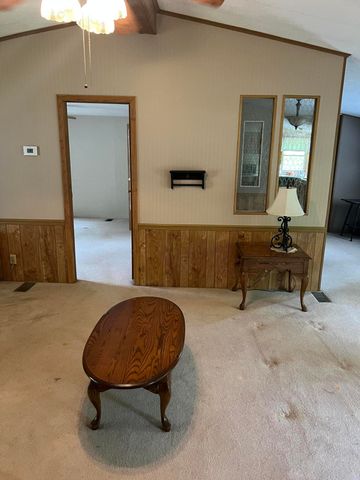 7515 South KY 32, Isonville, KY 41149