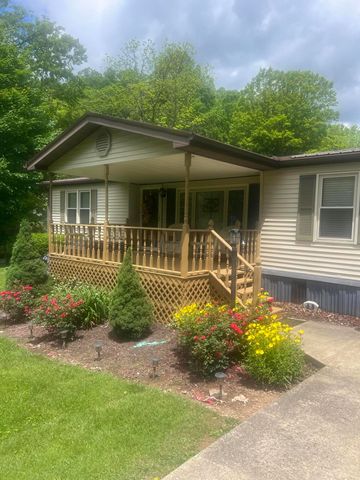 7515 South KY 32, Isonville, KY 41149