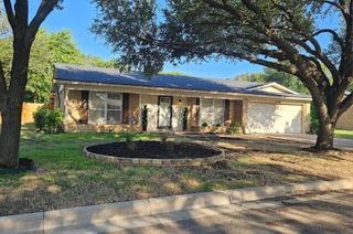 5660 Conlin Drive, Fort Worth, TX 76134