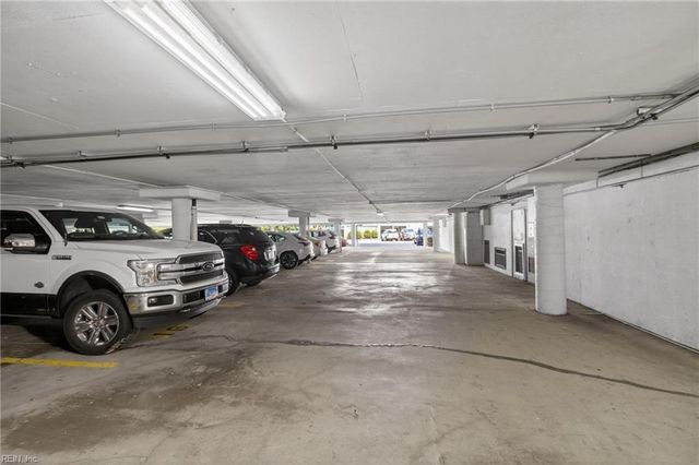 3300 Ocean Shore Ave Apt 1307, Virginia Beach, VA 23451
