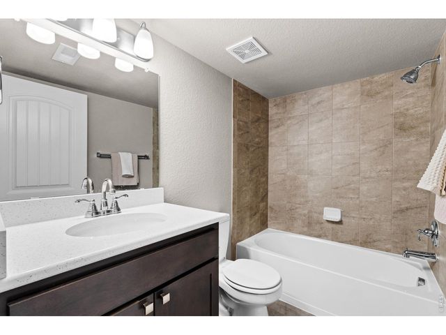 1430 Larimer Ridge Pkwy, Timnath, CO 80547