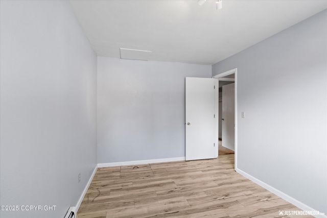 8020 Williwa Avenue, Anchorage, AK 99504