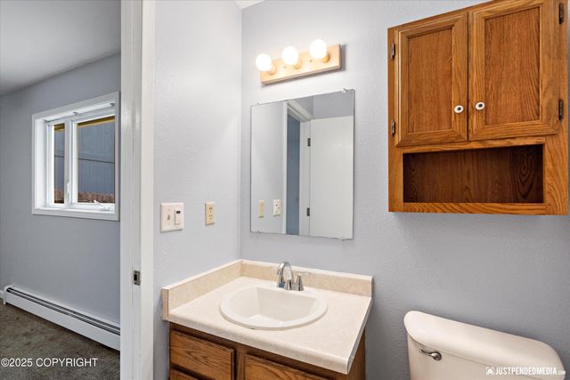 8020 Williwa Avenue, Anchorage, AK 99504