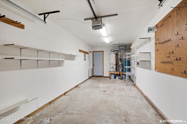 8020 Williwa Avenue, Anchorage, AK 99504