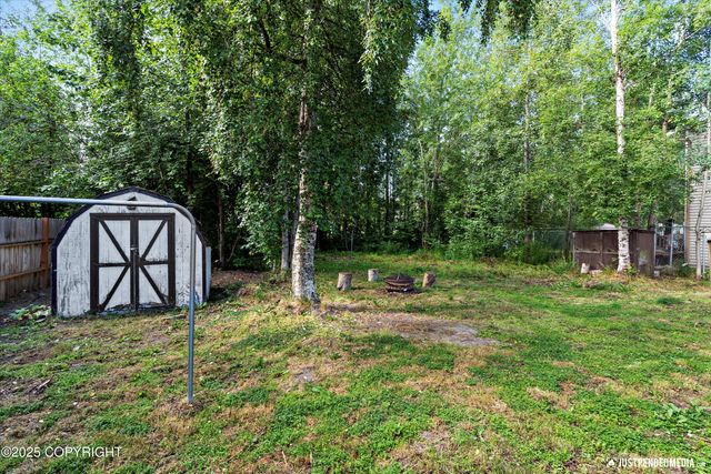 8020 Williwa Avenue, Anchorage, AK 99504