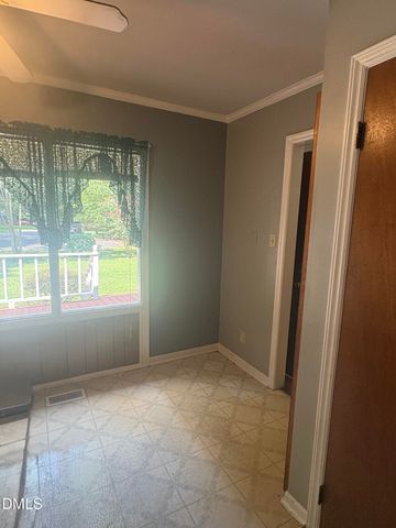 118 Jonan Court, Chapel Hill, NC 27516