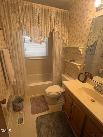 118 Jonan Court, Chapel Hill, NC 27516