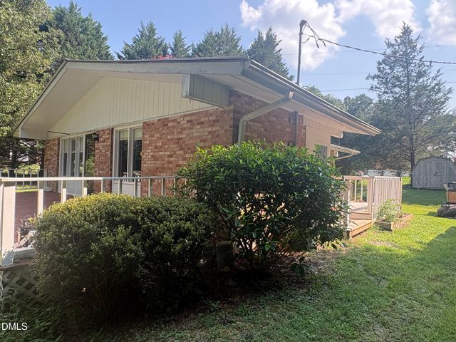 118 Jonan Court, Chapel Hill, NC 27516