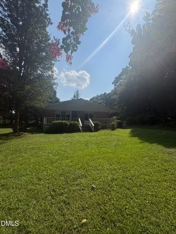 118 Jonan Court, Chapel Hill, NC 27516