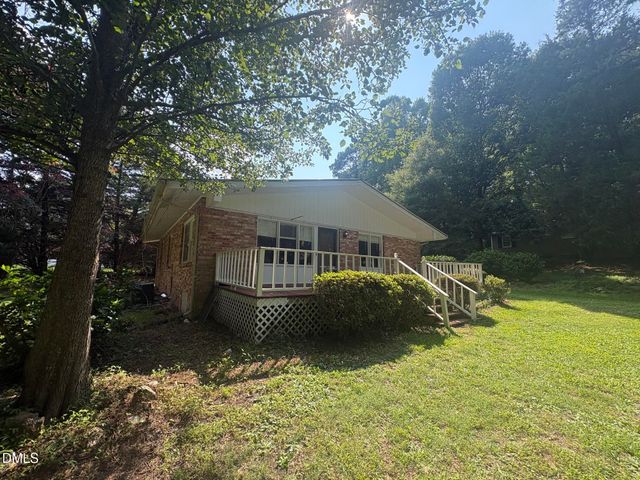 118 Jonan Court, Chapel Hill, NC 27516