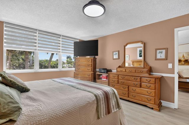2809 Florida Boulevard 208, Delray Beach, FL 33483