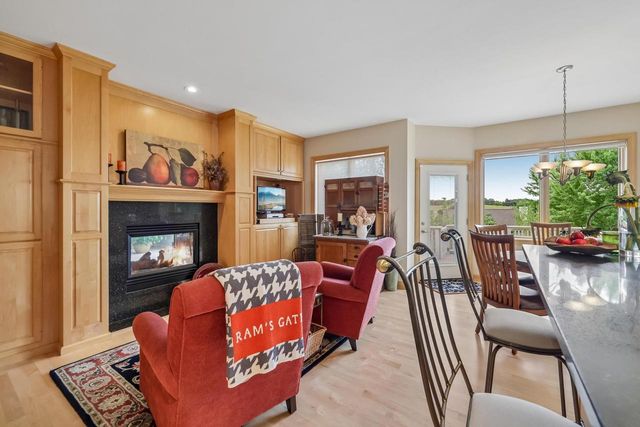 1805 Autumn Hill Drive, Verona, WI 53593