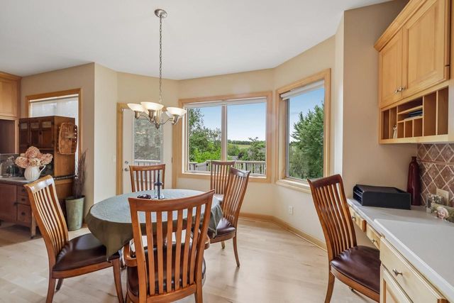 1805 Autumn Hill Drive, Verona, WI 53593