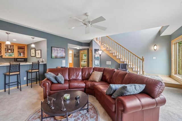 1805 Autumn Hill Drive, Verona, WI 53593
