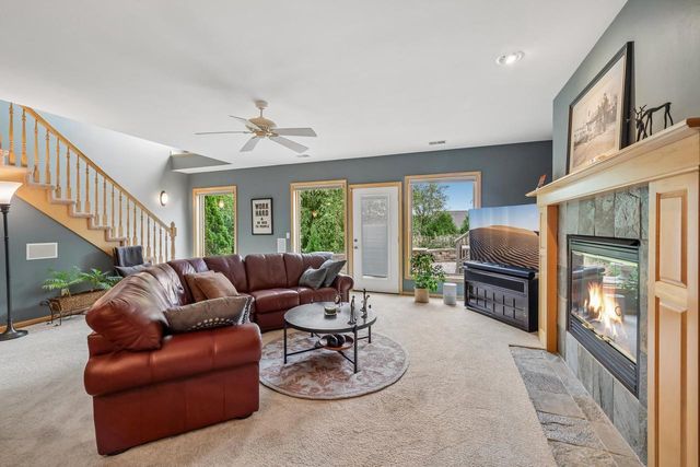 1805 Autumn Hill Drive, Verona, WI 53593