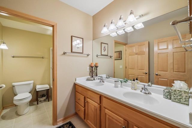 1805 Autumn Hill Drive, Verona, WI 53593