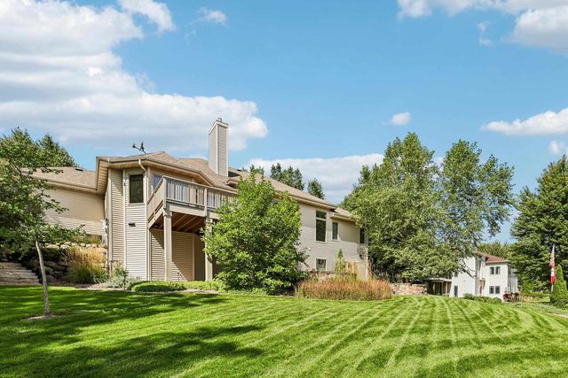 1805 Autumn Hill Drive, Verona, WI 53593