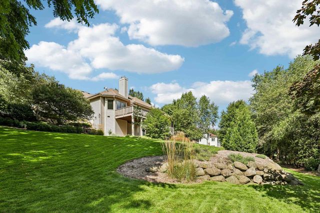 1805 Autumn Hill Drive, Verona, WI 53593