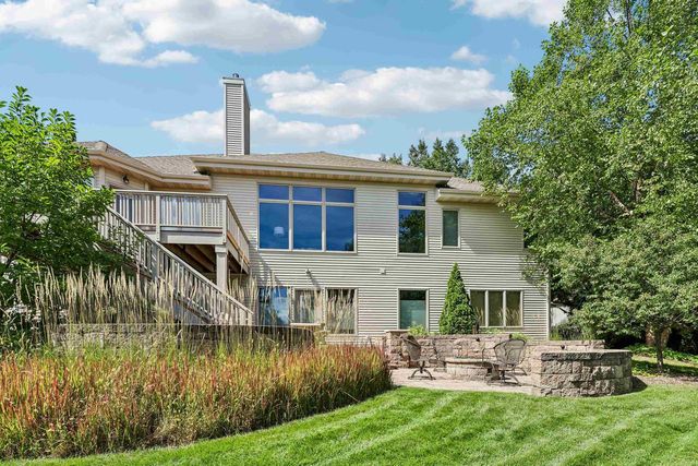 1805 Autumn Hill Drive, Verona, WI 53593