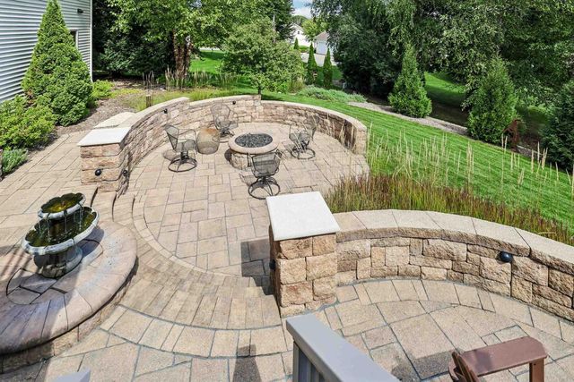 1805 Autumn Hill Drive, Verona, WI 53593