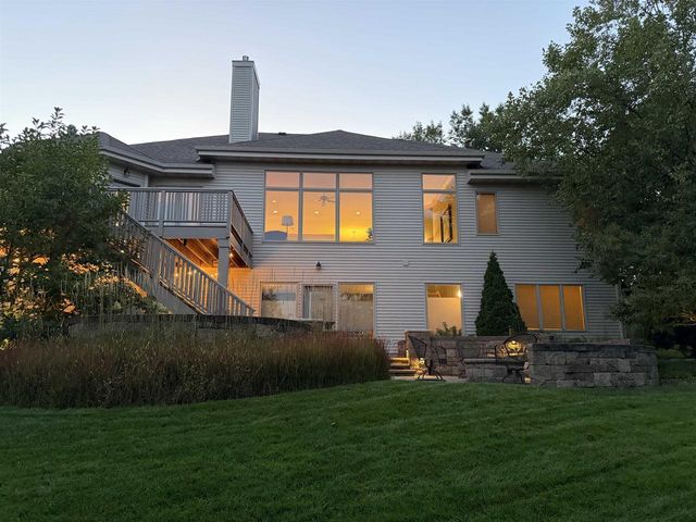 1805 Autumn Hill Drive, Verona, WI 53593