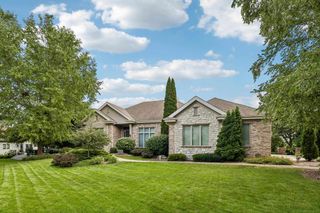 1805 Autumn Hill Drive, Verona, WI 53593