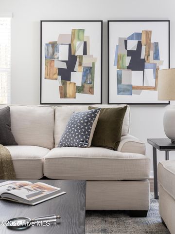 623 S Squires Run Lane, Richlands, NC 28574