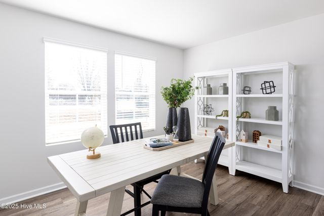 623 S Squires Run Lane, Richlands, NC 28574