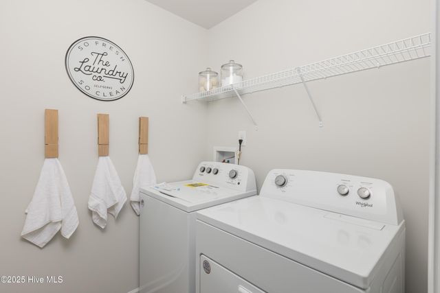 623 S Squires Run Lane, Richlands, NC 28574