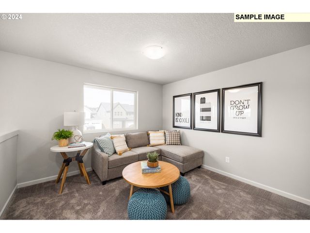 8930 Sw Chokecherry Ln, Tualatin, OR 97062