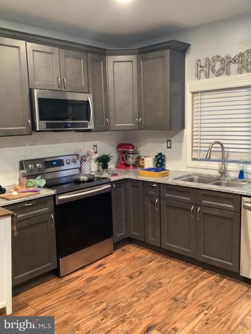 651 N ATWOOD RD, Philadelphia, PA 19151