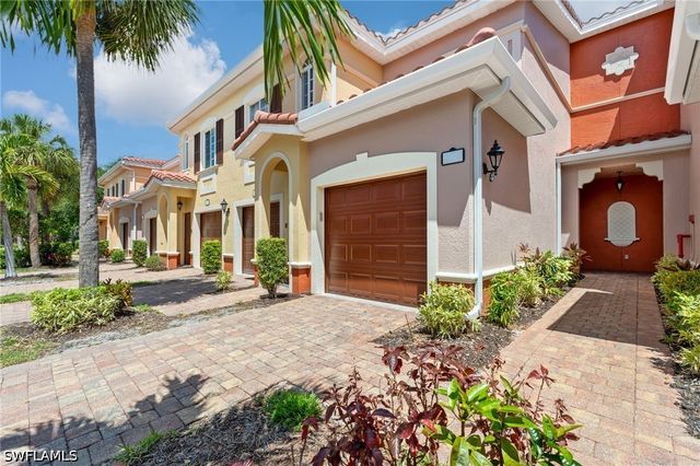 20140 Estero Gardens CIR 104, Estero, FL 33928