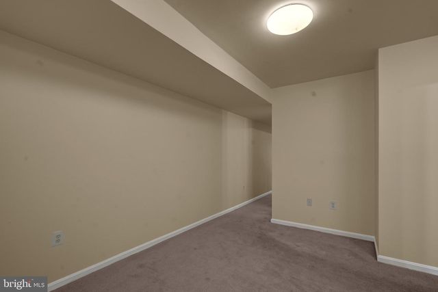 7706 LAKELOFT CT, Fairfax Station, VA 22039