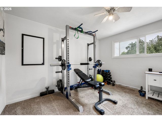 4027 CONCORD St, Eugene, OR 97402