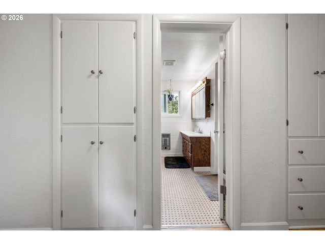 4027 CONCORD St, Eugene, OR 97402