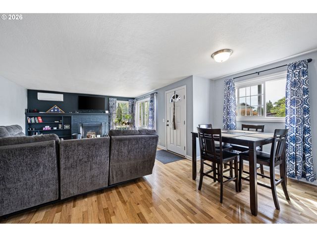 4027 CONCORD St, Eugene, OR 97402