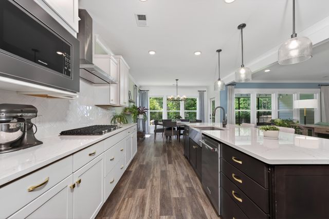 5021 Lady Bird, Johns Island, SC 29455