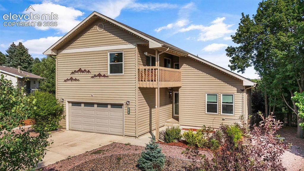 3829 Nuevo Circle, Colorado Springs, CO 80918