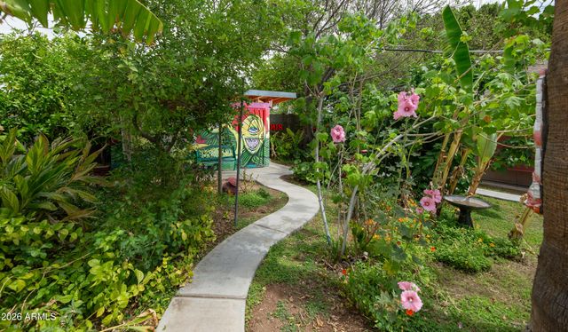 4640 N 14TH Avenue, Phoenix, AZ 85013