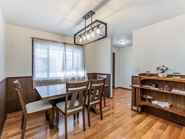 159 Chatham Court B, Bloomingdale, IL 60108