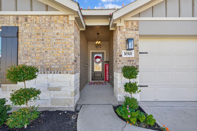 30301 Kingston Heath Drive, Cleveland, TX 77327