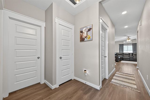 30301 Kingston Heath Drive, Cleveland, TX 77327